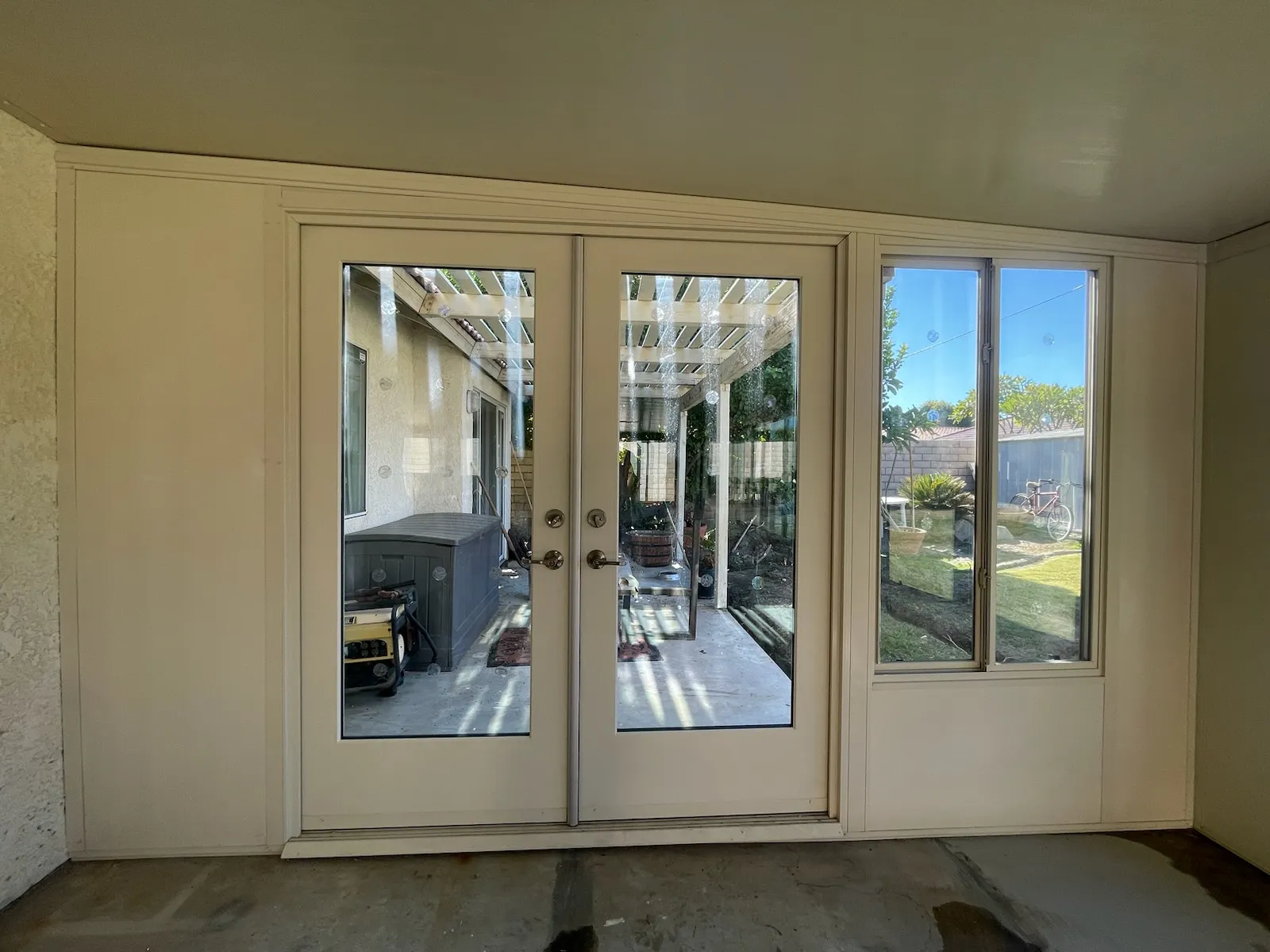 Duralum room enclosure interior view looking out through the door
