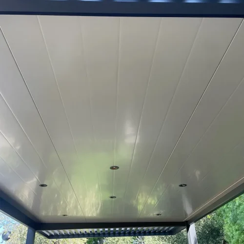 close up of insulated roof panels